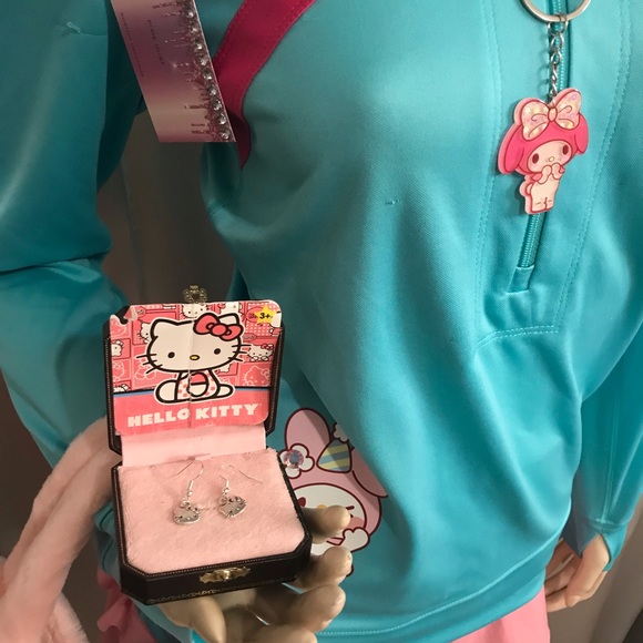 Adorable 🍭vintage my melody 🎵 hoodie and earrings set💕 - Picture 11 of 14